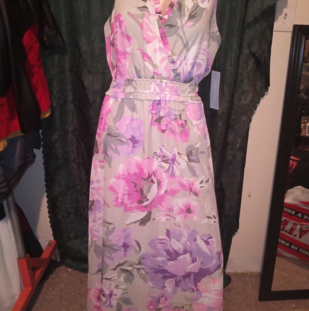 London Times. Dress   (( Size 8 ))